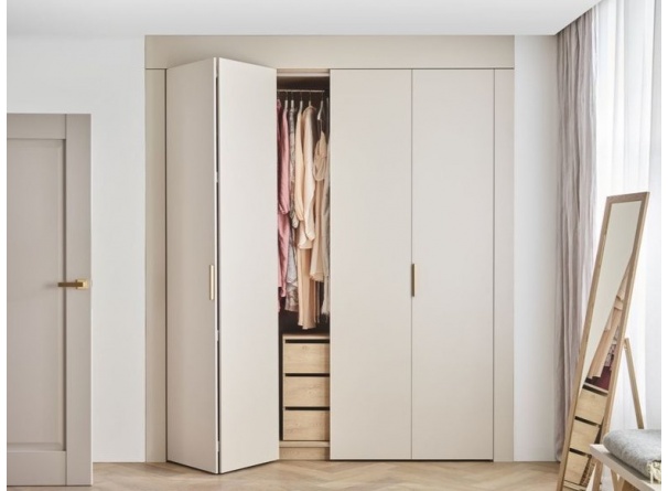 SZAFA 175×240 STOR